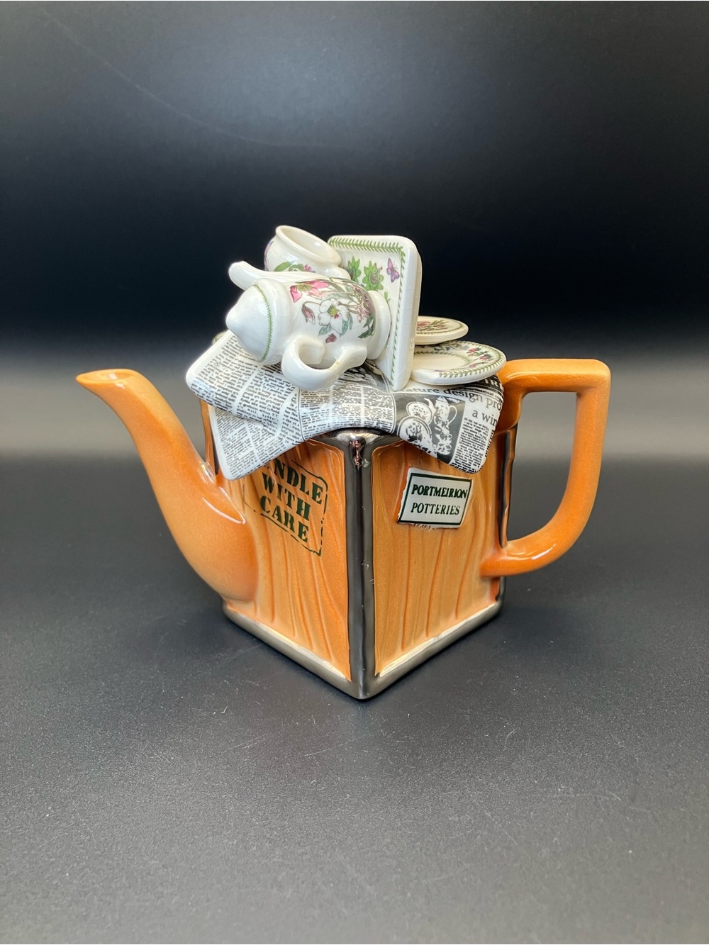Portmeirion Botanic Garden Moving Day Mini Novelty Teapot by Paul Cardew